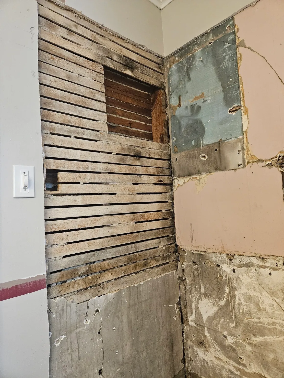 tub and floor tare out