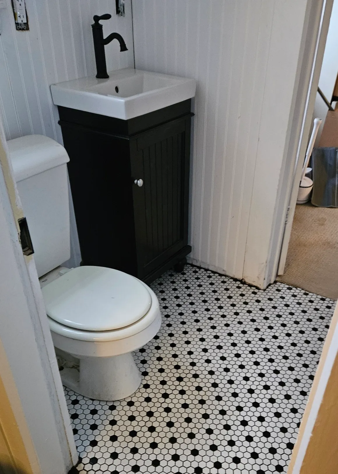 upstairs bath Finished!!